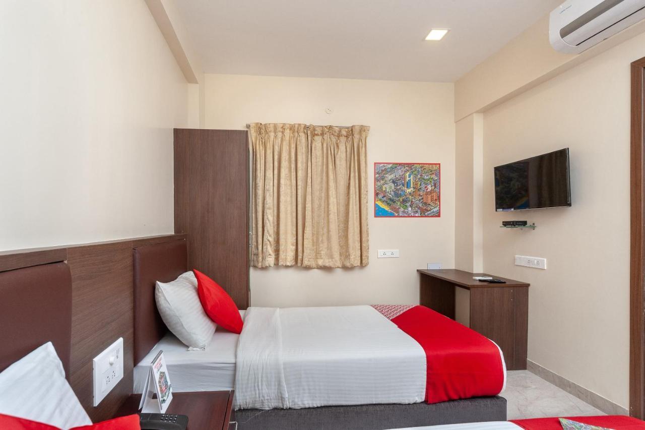 Capital O 17356 Cute Orange Service Apartments Chennai Exterior photo