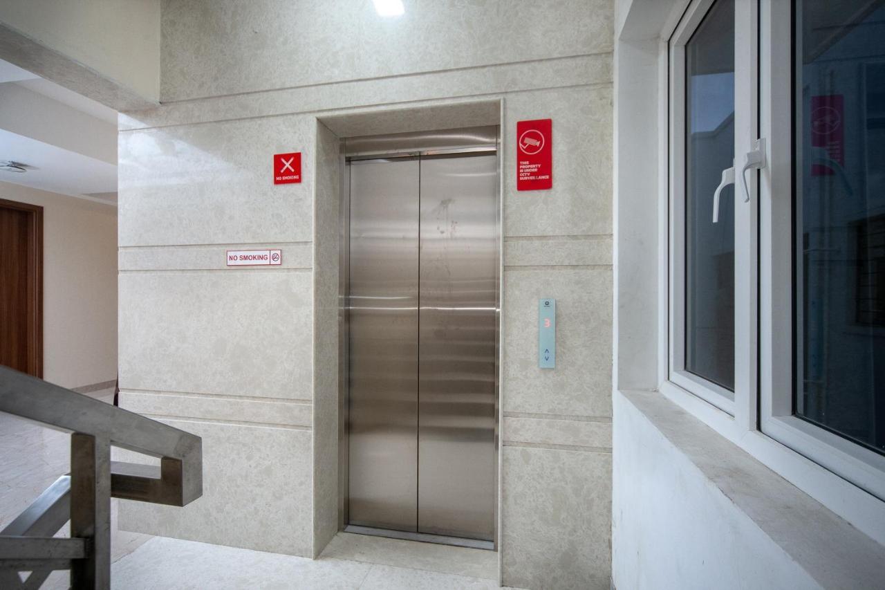 Capital O 17356 Cute Orange Service Apartments Chennai Exterior photo