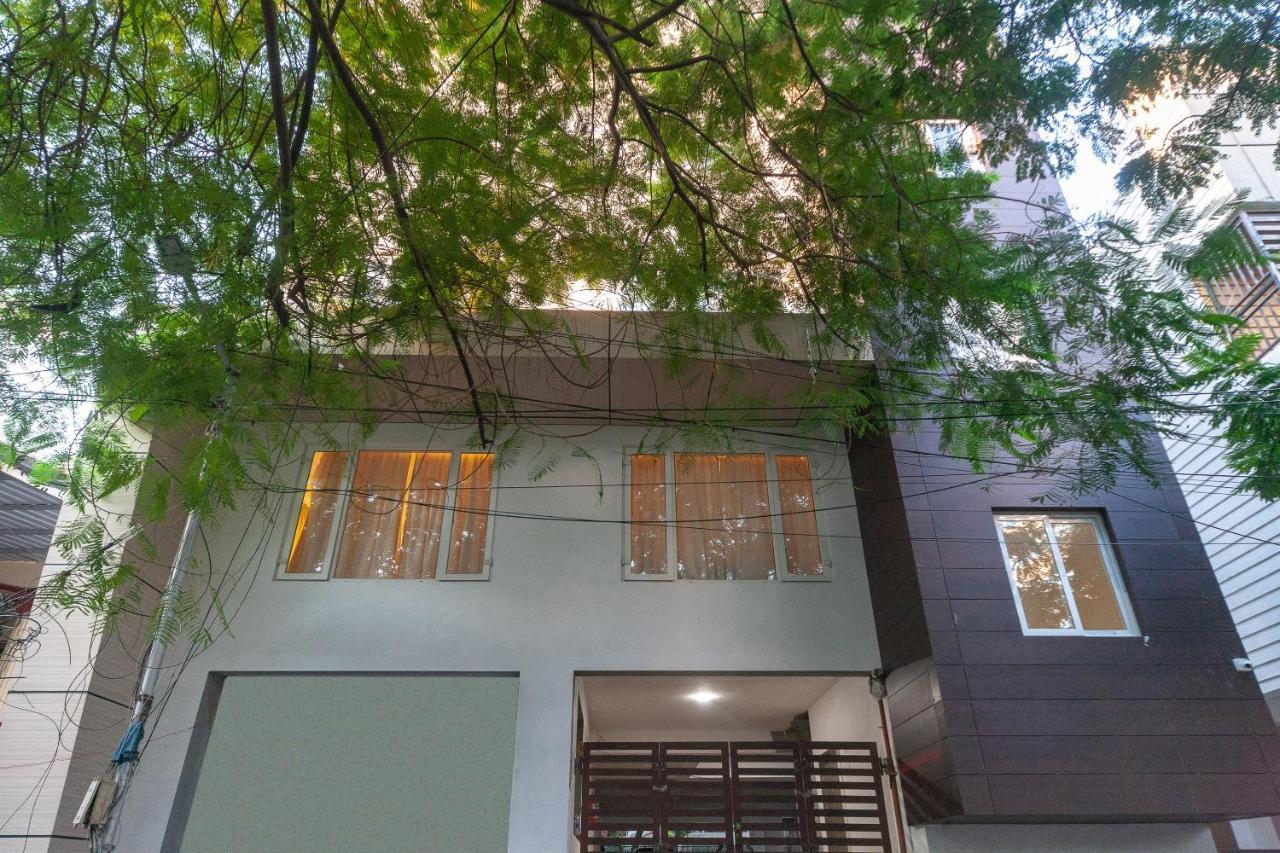 Capital O 17356 Cute Orange Service Apartments Chennai Exterior photo